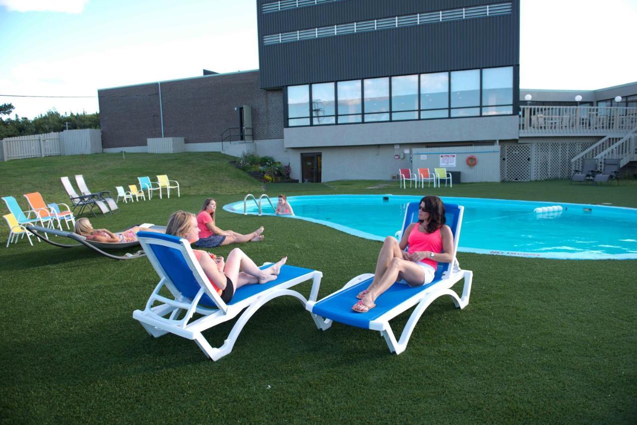 Clarenville Inn Экстерьер фото