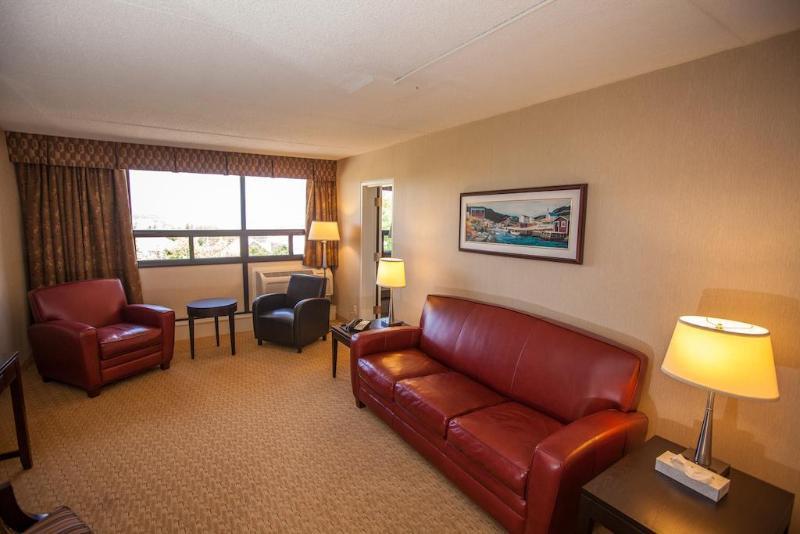 Clarenville Inn Экстерьер фото
